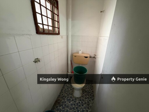 Klebang Jaya Double Storey Terrace House Move In Condition Empty Land at Back 5 min to Mall Schools