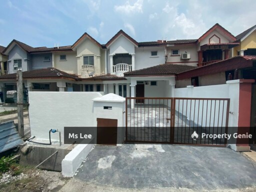 2 storey house-Bandar Armada Putra @ Pulau Indah,Port Klang-Ready 15/8 or 30/8