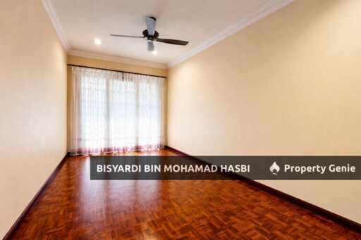 4,580 SQ.FT Corner Lot Double Storey Terrace House , USJ 23 Subang Jaya.