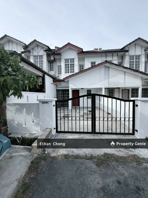 Puncak Alam 2 Storey Terrace House For Sale!!