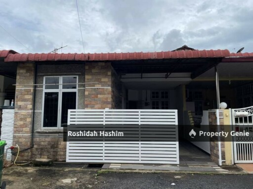 Teres Setingkat Taman Angsana, Sg Petani