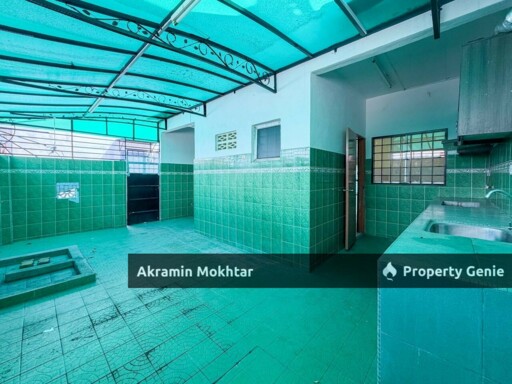 Freehold, End Lot & Fully Extended | 2 Storey Taman Kajang Prima, Kajang.