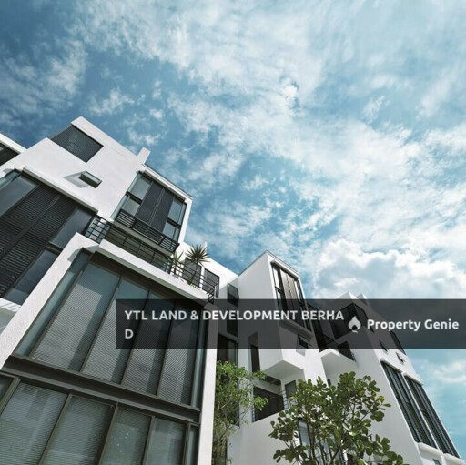 Centrio Pantai Hillpark