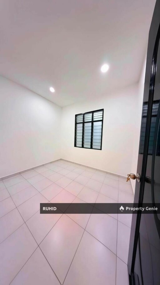 3R2B Freehold Terrace House @ Bandar Pulai Jaya, Skudai