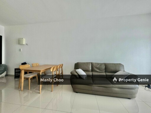 GUARDED Novo 8 Residence Kampung Lapan Bachang Nr Parkland The Quartz