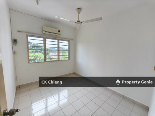 Suriamas Condo Rent, Partly Furnished 4 Rooms, Bandar Sunway PJS10