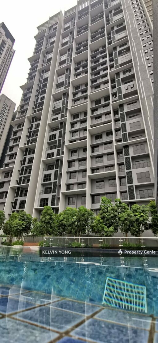 D'Cosmos Residences @ Central Park Damansara - 4BR Near Amenities & MRT for Rent