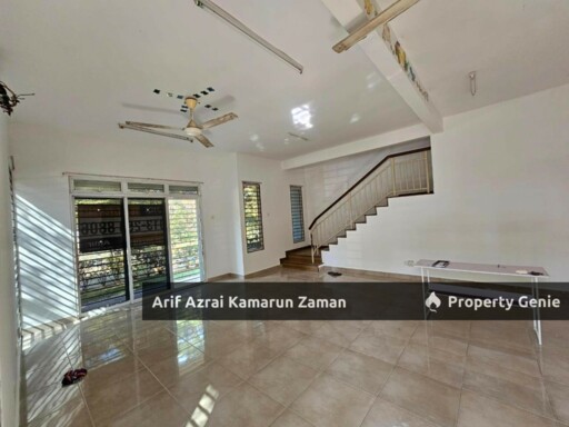 [Partially Furnished] Double Storey Corner Lot Terrace, Presint 11 Putrajaya | 4R3B | RM2,800/month