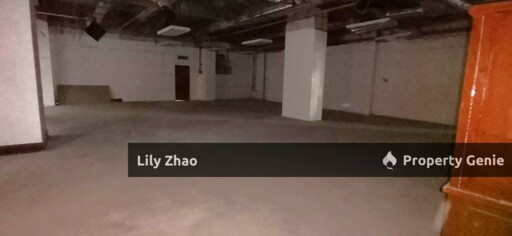 Prime Ground Floor 2,341 sf Retail Shop/Showroom/Offices for Rent in Shopping Complex Likas Square KK City