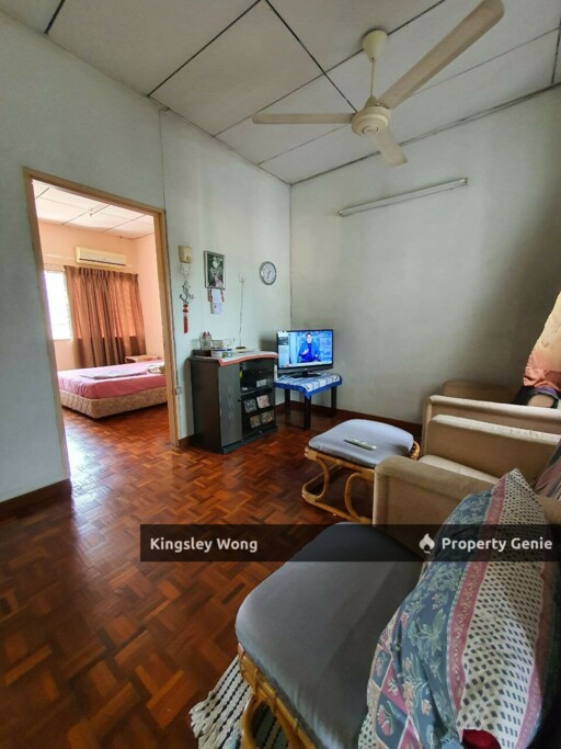 Taman Bercham Jaya Double Storey Corner House  40x70 Kitchen Fully Extended  Near Food Court