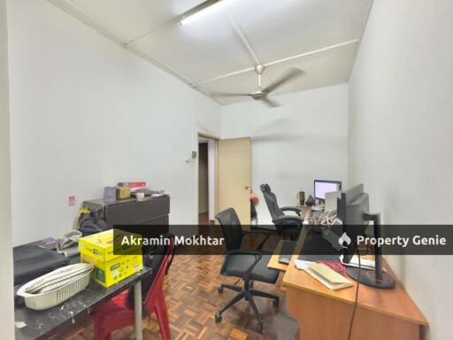 Freehold, Facing Open & Extended | Double Storey Terrace Kemuning Greenville, Shah Alam