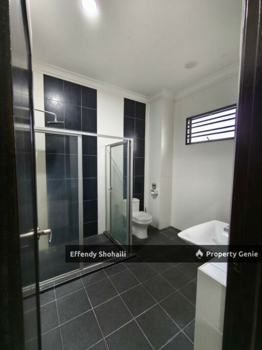 BANDAR SERI PUTRA PUTRA HILLS BUNGALOW