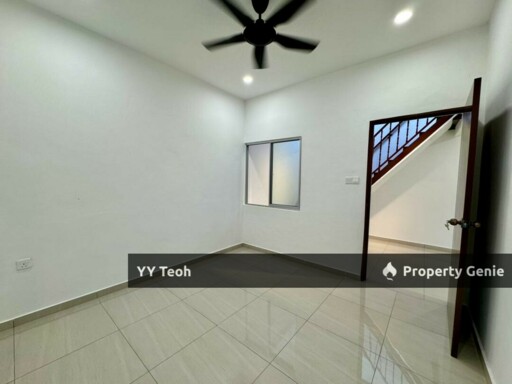 Bukit Beruang 1.5 Storey Terrace｜ATTIC FLOOR