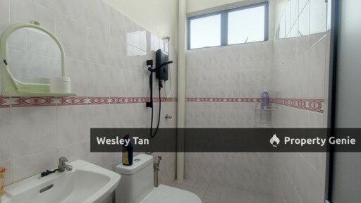 Taman Seri Paya Rumput Corner Bungalow For Rent 6 Bed 3 Bath