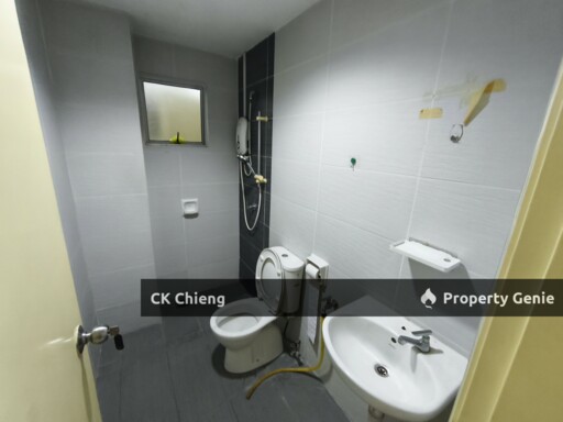 Calisa Residence Rent, 2 Rooms Basic Unit, Taman Mas Puchong