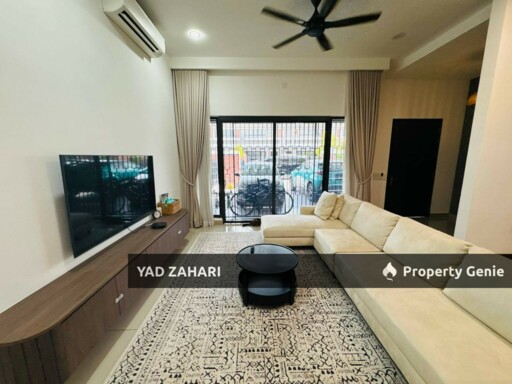 Elmina Green 5, Shah Alam | 2-Storey Terrace 4 Bedrooms | RM870K - Renovated & Partly Furnished