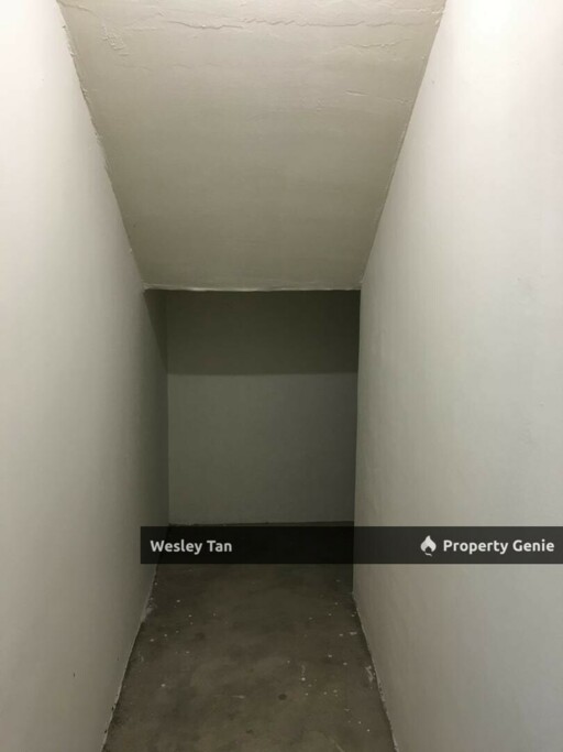 Tasik Utama Rm3xx000 Below Value 2 Storey Terrace Non Bumi Bare Unit
