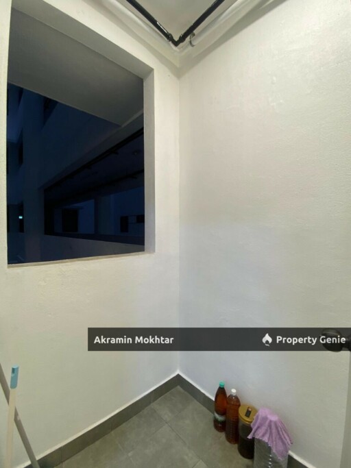 Freehold, Renovated & 2 Parking | Zahra Residensi, Semenyih