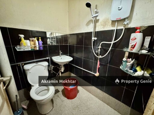 Facing Open Double Storey Terrace, Taman Bukit Cheras