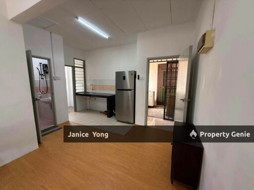 Apartment Sri Pulai Perdana 9/8