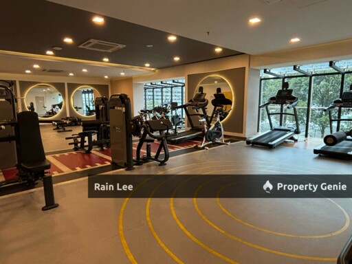 Fully Furnished / 3R2B1C for RENT / Nearby MRT & LRT Station