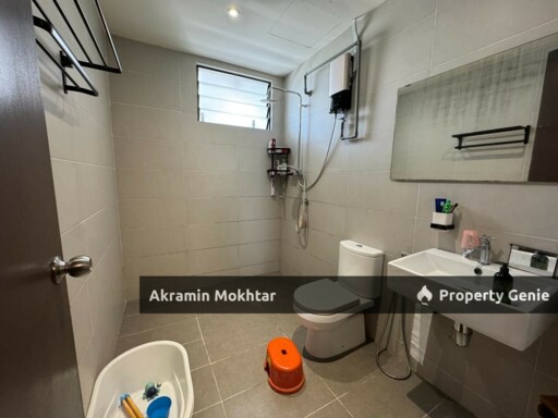 Freehold, Renovated & 2 Parking | Ken Rimba Condominium @ Seksyen 16 Shah Alam