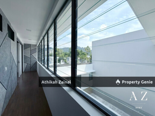 20TREES RESIDENCE | 3 STOREY LINK BUNGALOW WIITH INDOOR POOL FOR SALE