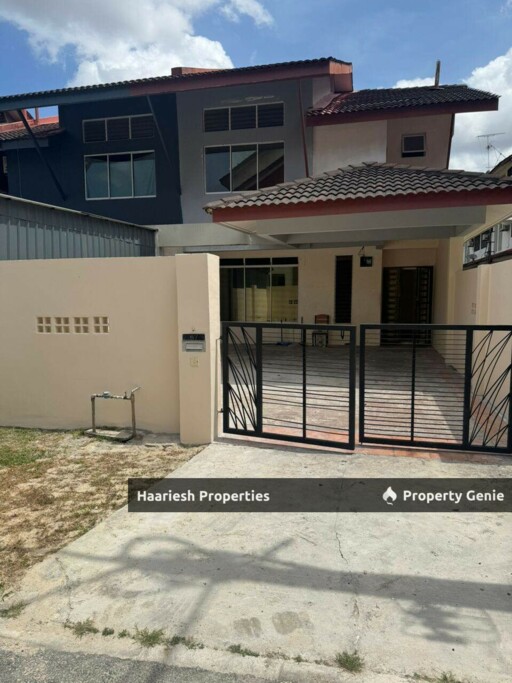 Double Storey Townhouse for Rent Palm Villa Kulai
