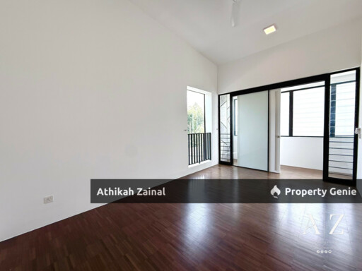20TREES RESIDENCE | 3 STOREY LINK BUNGALOW WIITH INDOOR POOL FOR SALE