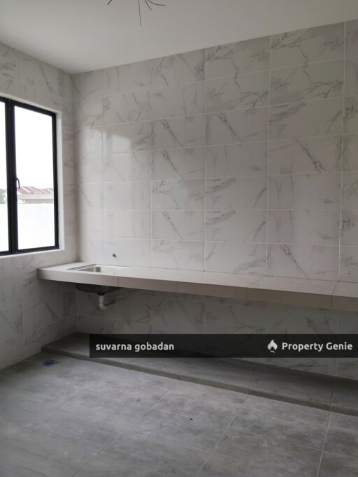 Freehold Double Storey SemiD with Big Land. Taman Lapangan Harmoni, Ipoh Perak