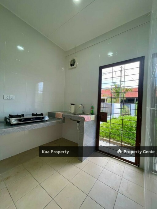 Single Storey Terrace House for Rent Located at Stutong Baru ( easy access from BDC)