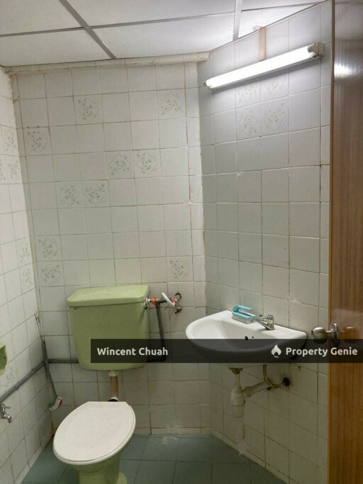Palm Court Condo, Brickfield Renovated and Fully Furnished