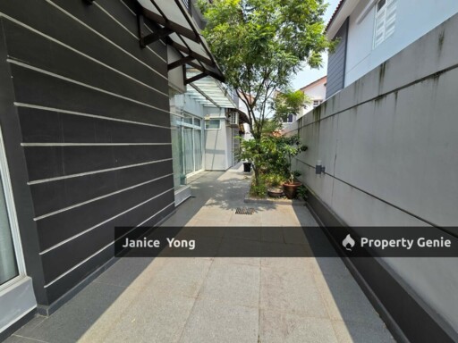 Taman Impian Emas