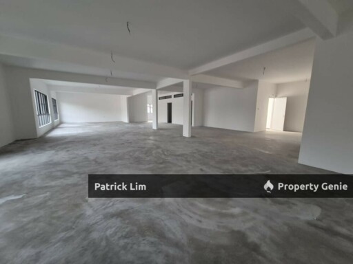 Taman Megah Bukit Beruang ShopLot🔥For Sale🔥