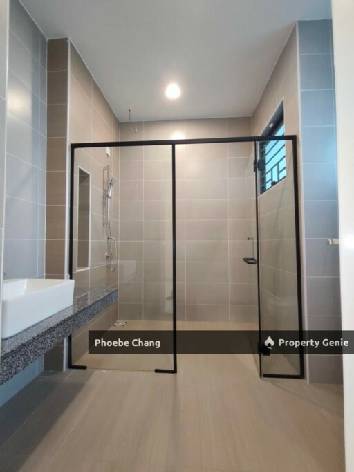 Bandar Seri Botani, Seri Dahlia Double Storey Terrace House For Sale