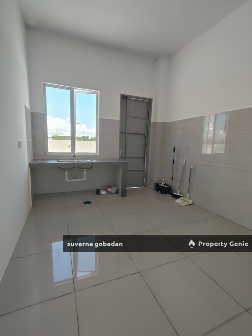 Rumah Berkembar (SemiD) Cluster,Seri Iskandar, Perak