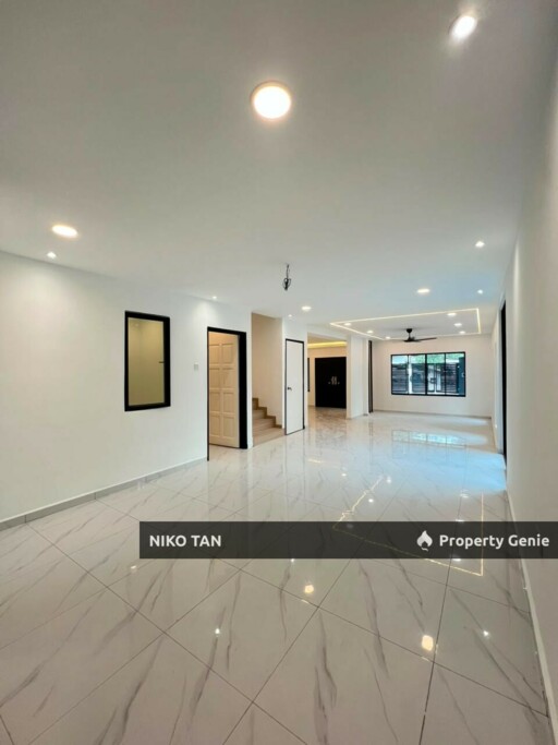 [PRIME AREA]2Storey Semi-D Jalan Abdul Samad For Sale