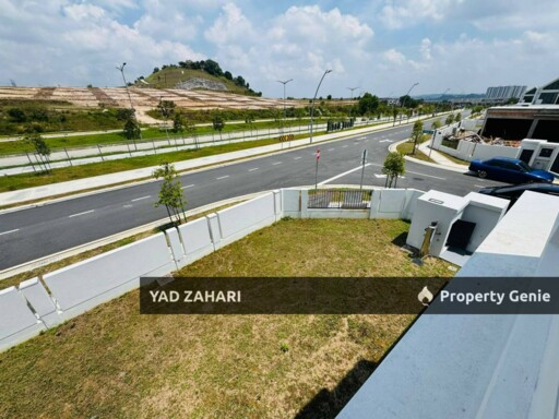 Elmina Green 8, Shah Alam | 2-Storey Semi-D 5 Bedrooms | RM2.4M - Corner Lot with Extra Land and More Parking