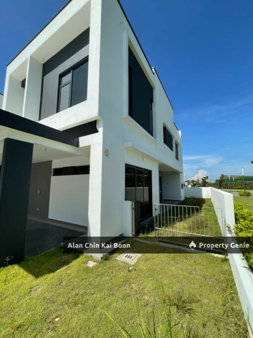 Monarc @ Gamuda Garden Esteem 2 Storey Semi-D End Lot for Sale