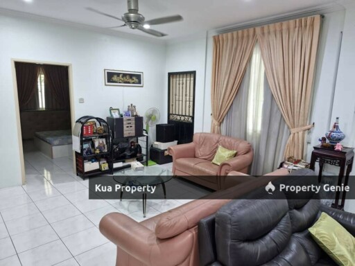 For Sale! BELOW MARKET VALUE! Double Storey Semi Detached House  at Taman Woodland, Stutong