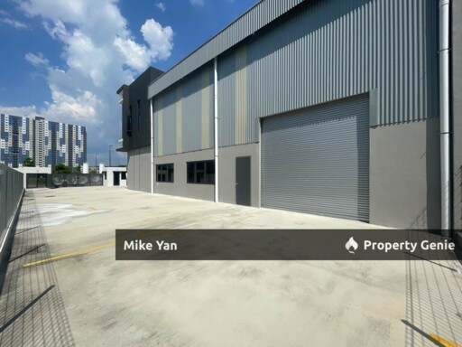 Factory Warehouse Eco Business Park V Central Gate Puncak Alam