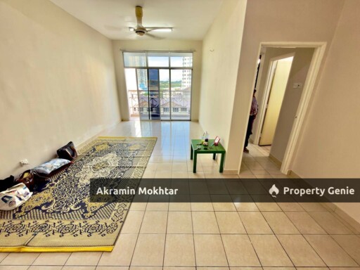New Refurbished & 1 Parking | Apartment Taman LTAT Block A, Bukit Jalil Kuala Lumpur .