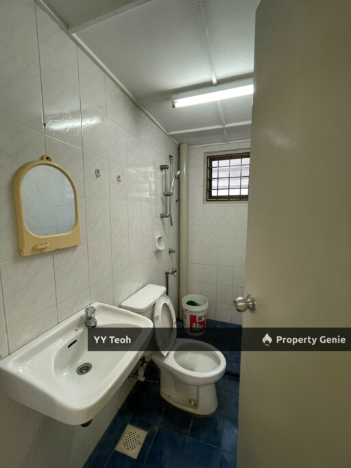 Klebang Golden Showers 3R Unit