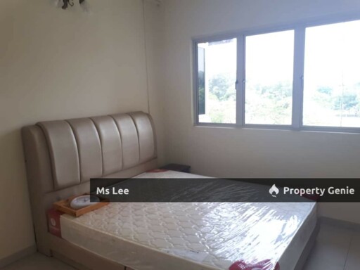 PKNS Flat @ Seksyen 24, Shah Alam-Blok 54 3rd floor-Sale Below Bank Value Rm30k