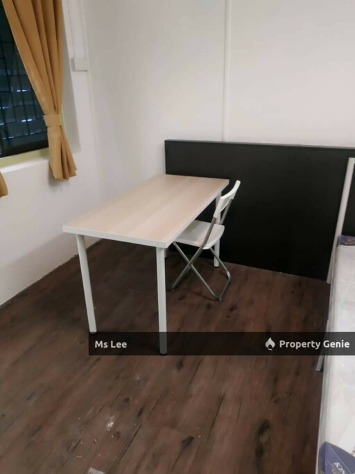 Room 205 RM 750 @ 2 Storey Shop Hotel,Chow Kit -near LRT/HKL/IJN -Ready 15/12