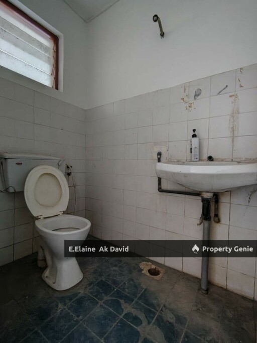 [Corner Unit] Single Storey Terrace @ Taman Malihah - Big Land 5.6pt