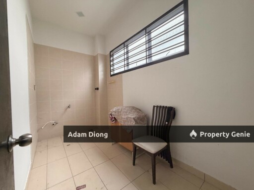 Emerald Residenz (Crown), Bandar Seri Alam, Masai