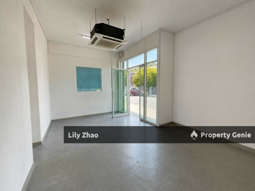 Warehouse / Showroom cum office for Rent, Semi D, BU 4,069 sqft, LA 8,803 sqft, E33 Likas, Kota Kinabalu