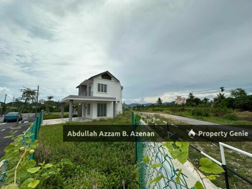 BANGLO 2 TINGKAT TANAH LUAS TAMAN HIJRAH