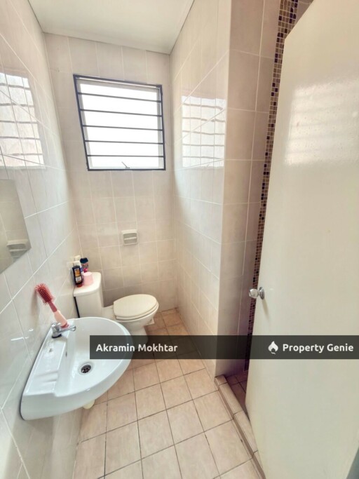 2 STOREY INTERMEDIATE TERRACE @ SEKSYEN U10, ALAM BUDIMAN